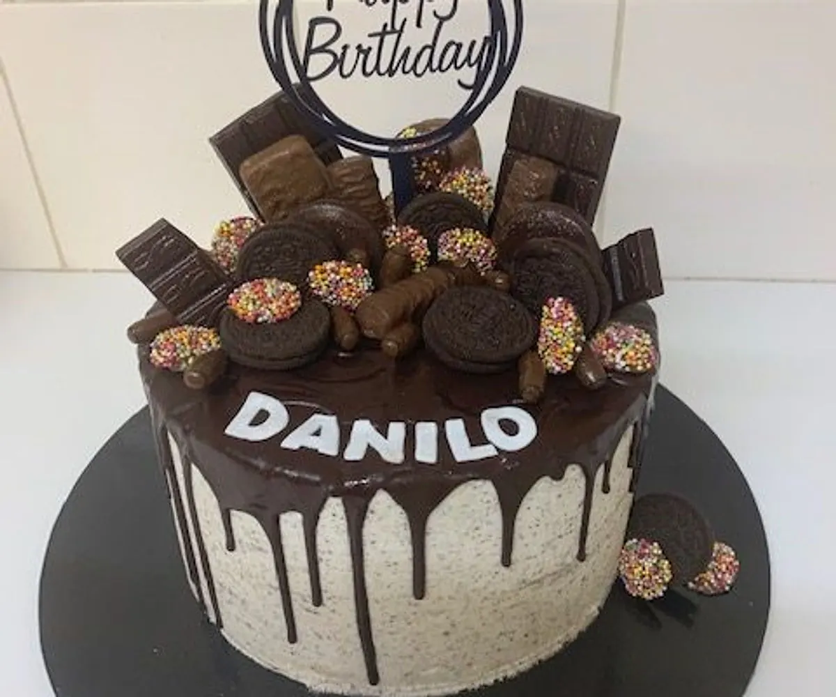 Chocolate love cake