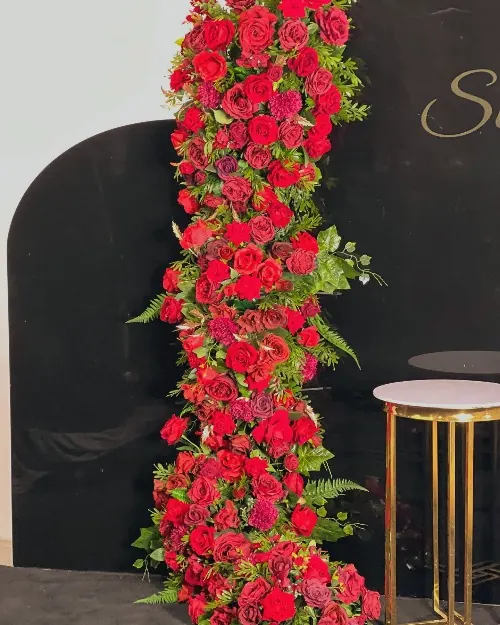 Red Rose Backdrop for black and red backdrop