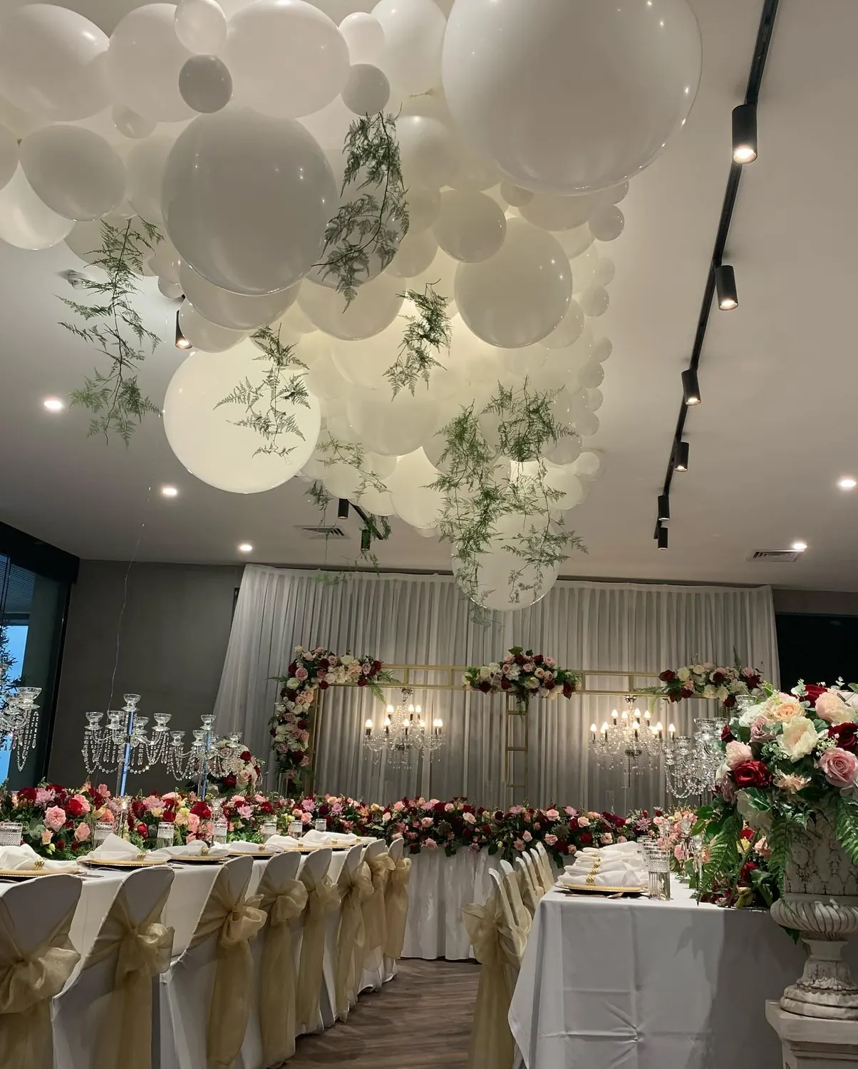 Balloons on Ceiling for Balloons on Ceiling