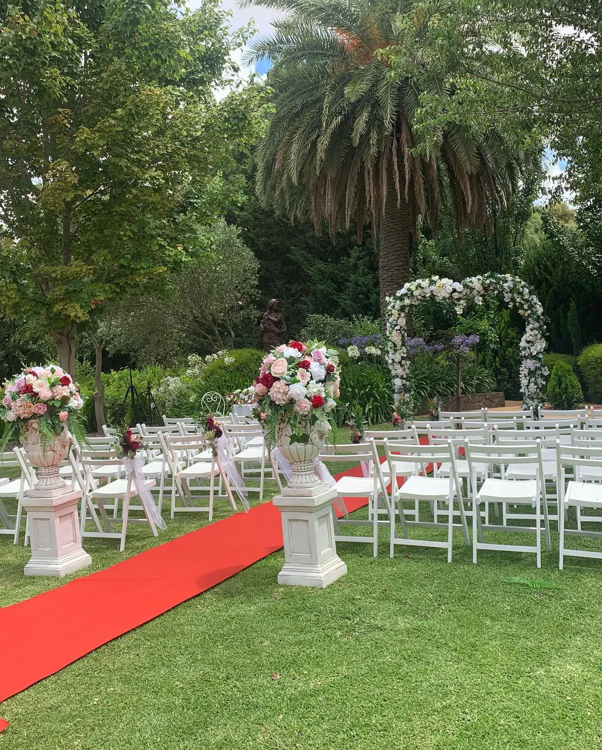 Garden Wedding Aisle for Heart shaped arch