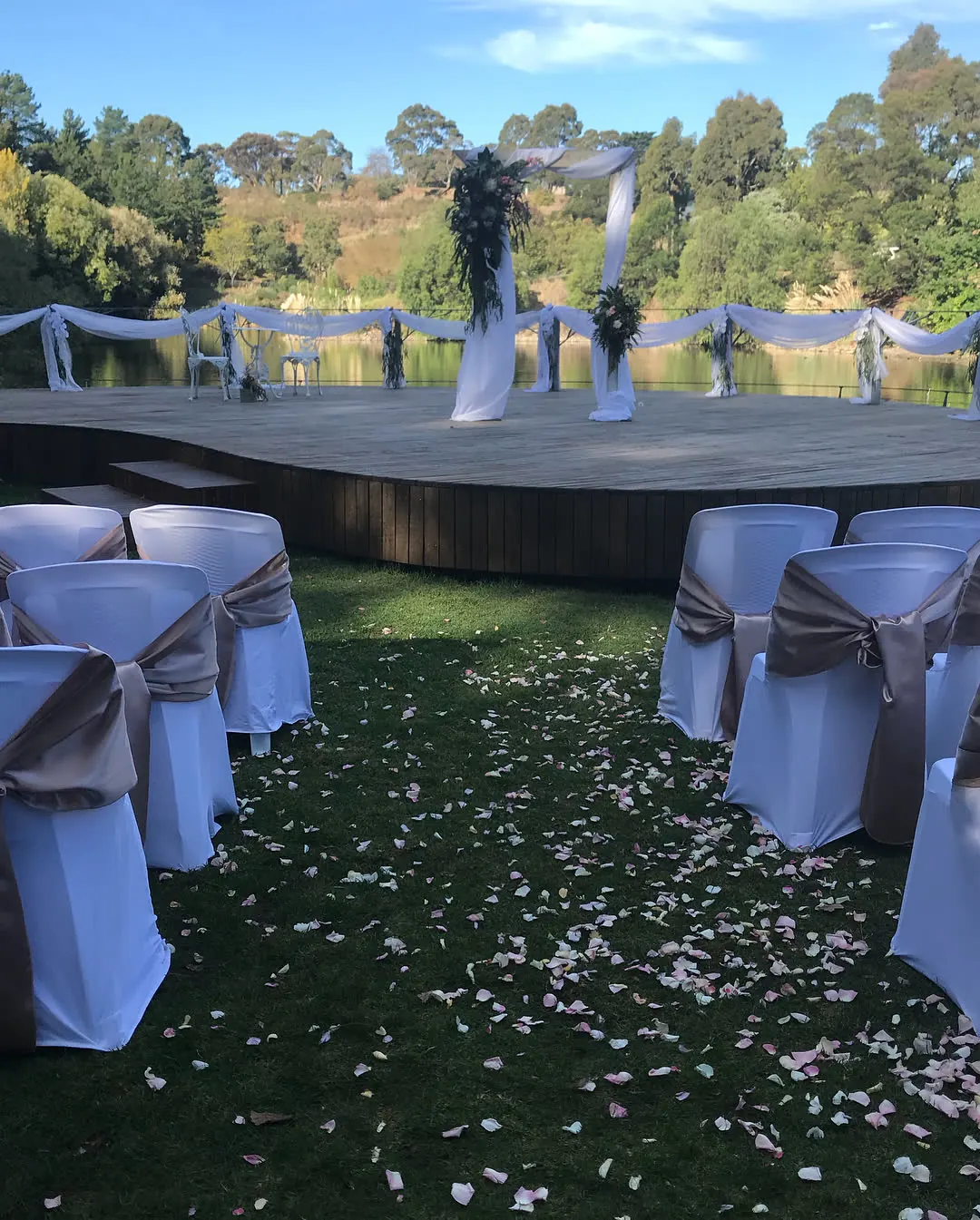 Garden Wedding for Lake wedding ceremony