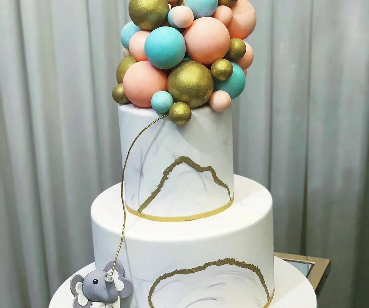 Pink and blue cake