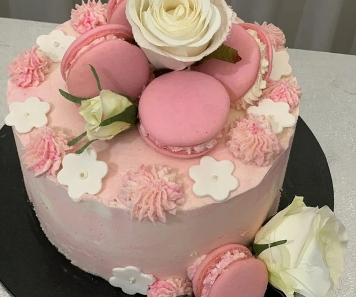macaroon cake