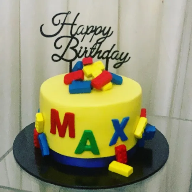 Leggo for Leggo cakew