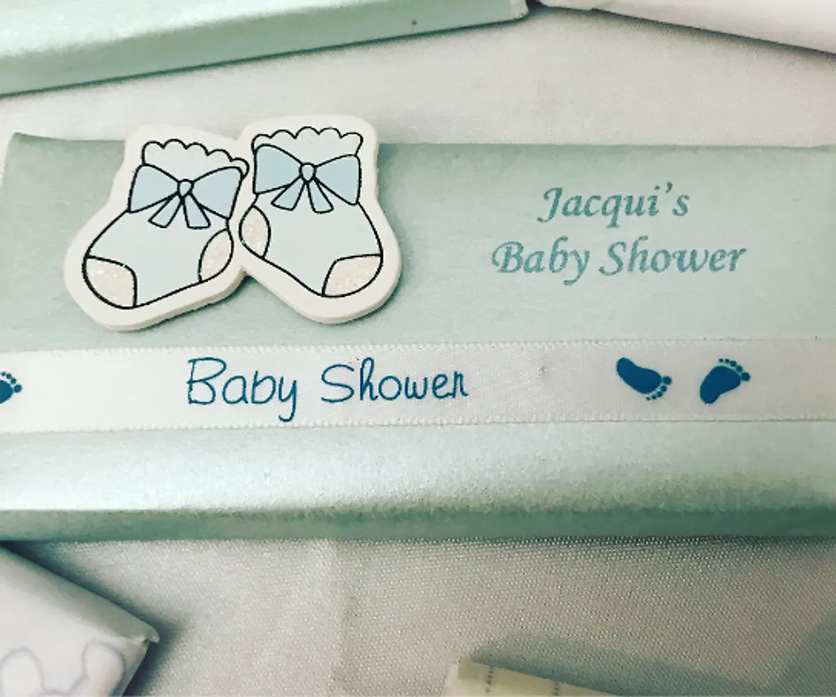 baby shower chocolates