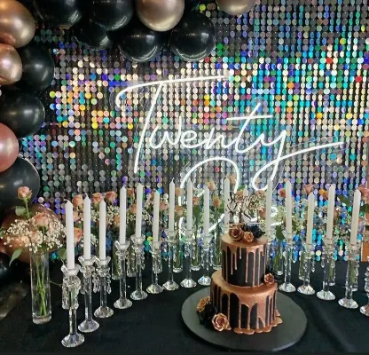 21 Non Sign Hire for Twenty One neon