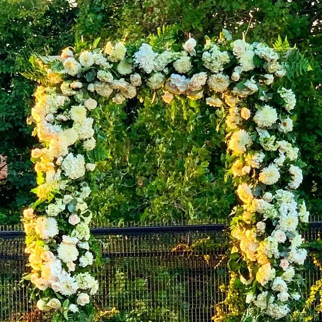 Fresh Flower Arch for Square floral arch