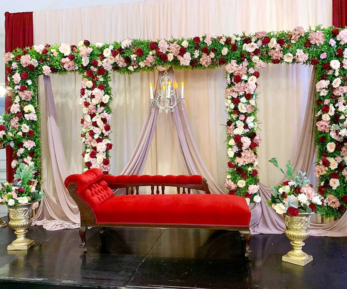 Bollywood style arch