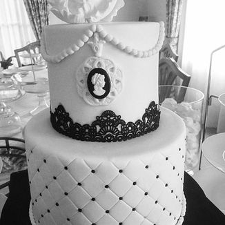 Black and white cake