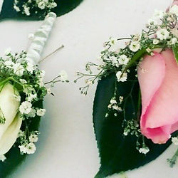 Buttonholes And Corsages by Elegant Occasions